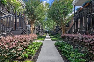 3675 Peachtree Road NE 45, Atlanta, GA 30319