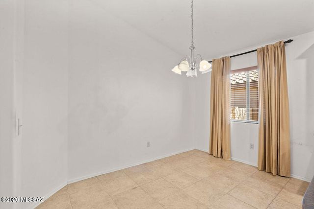 642 W Calle Tolmo, Sahuarita, AZ 85629