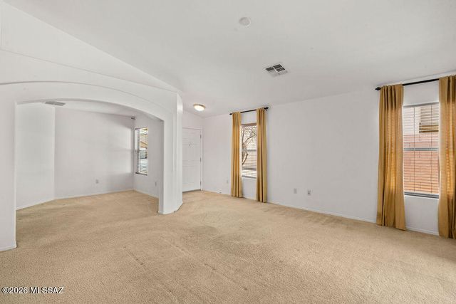 642 W Calle Tolmo, Sahuarita, AZ 85629