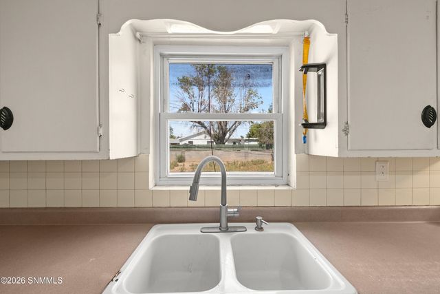334 Keathley Drive, Las Cruces, NM 88005