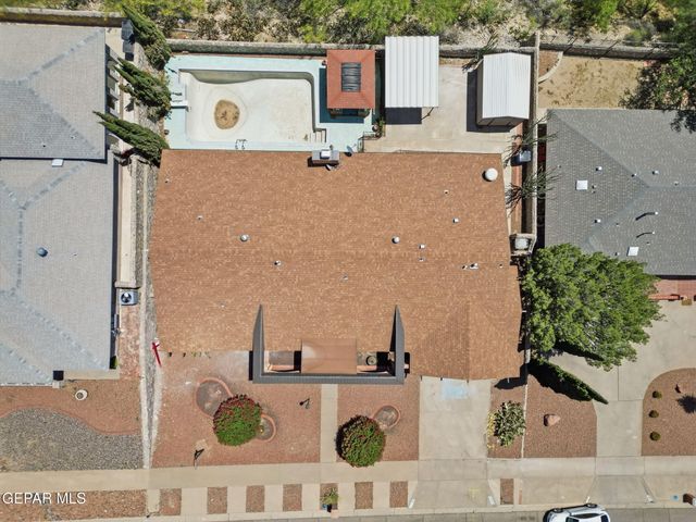 6248 BANDOLERO Drive, El Paso, TX 79912
