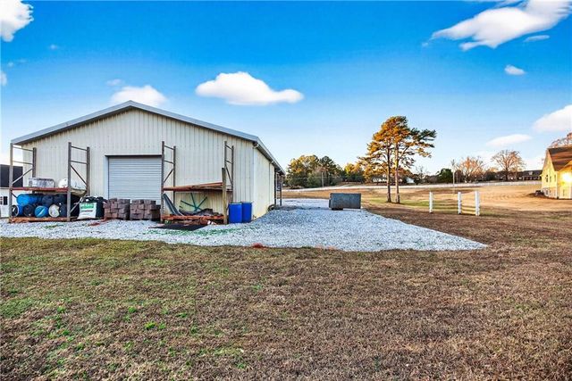 110 Riverbend Drive, Mcdonough, GA 30252