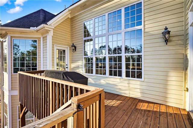 110 Riverbend Drive, Mcdonough, GA 30252