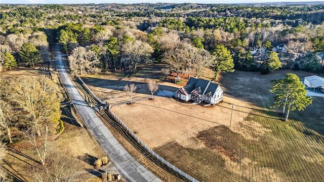 110 Riverbend Drive, Mcdonough, GA 30252