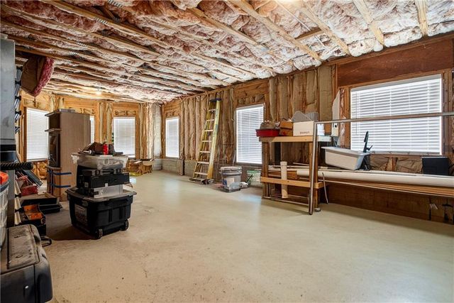 110 Riverbend Drive, Mcdonough, GA 30252