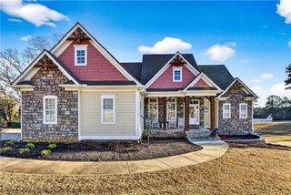 110 Riverbend Drive, Mcdonough, GA 30252