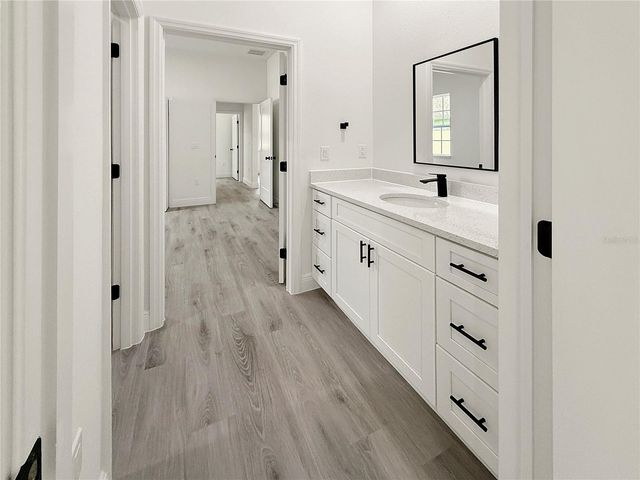 14993 SW 28TH TERRACE ROAD, Ocala, FL 34473