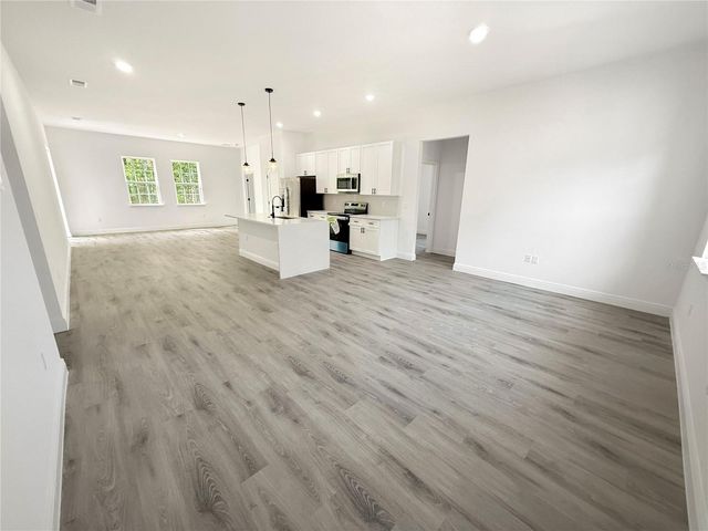 14993 SW 28TH TERRACE ROAD, Ocala, FL 34473