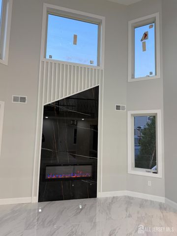 40 Wright Street, Iselin, NJ 08830