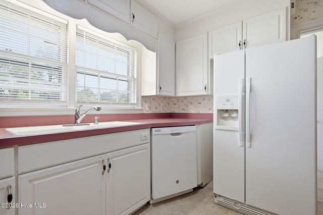 2000 Carey Road, Kinston, NC 28501
