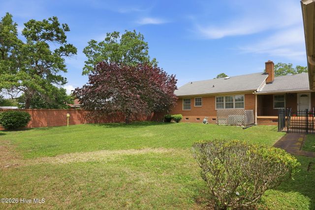 2000 Carey Road, Kinston, NC 28501