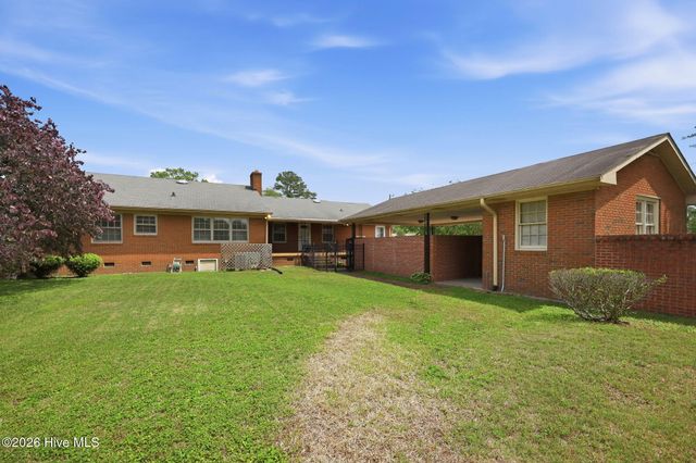 2000 Carey Road, Kinston, NC 28501