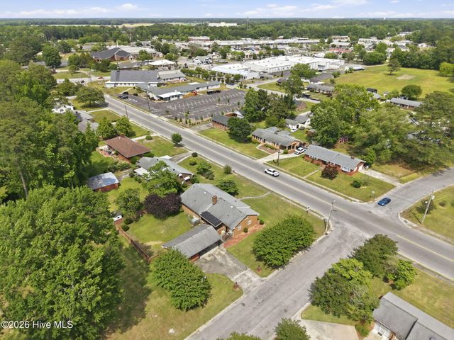 2000 Carey Road, Kinston, NC 28501