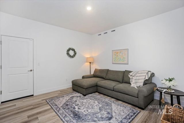 3769 S Angel Falls Way, Nampa, ID 83686