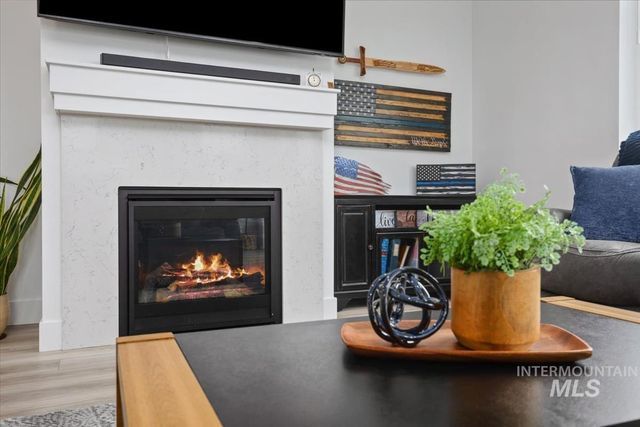 3769 S Angel Falls Way, Nampa, ID 83686