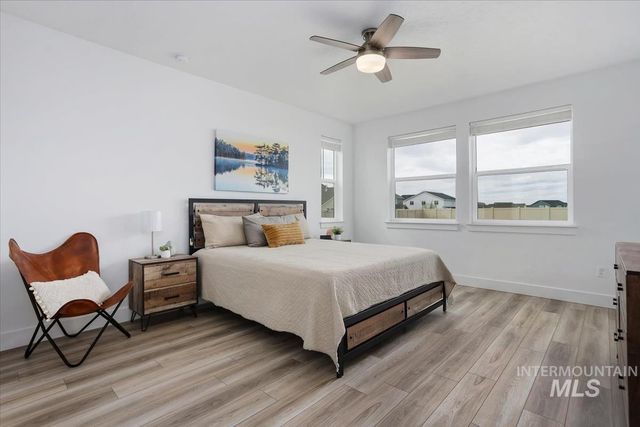 3769 S Angel Falls Way, Nampa, ID 83686