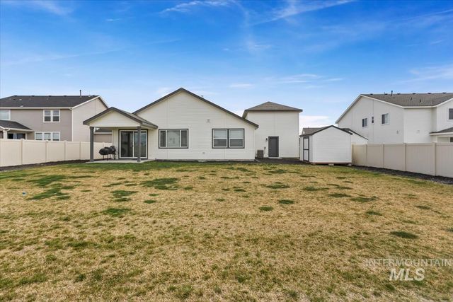 3769 S Angel Falls Way, Nampa, ID 83686