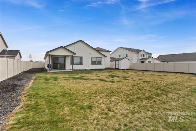 3769 S Angel Falls Way, Nampa, ID 83686