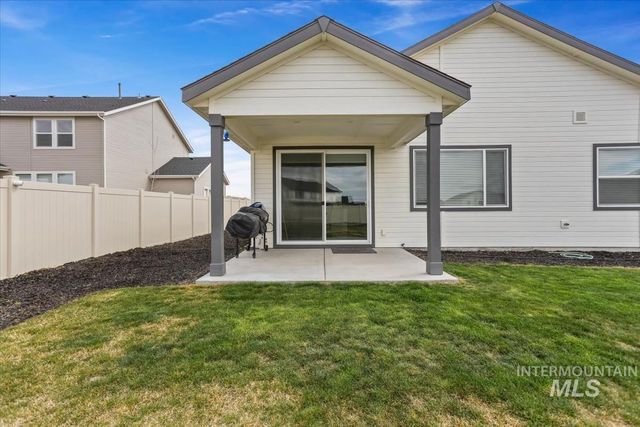 3769 S Angel Falls Way, Nampa, ID 83686