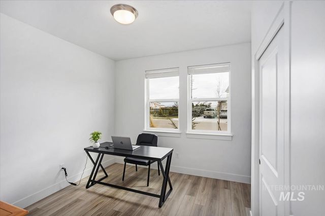 3769 S Angel Falls Way, Nampa, ID 83686