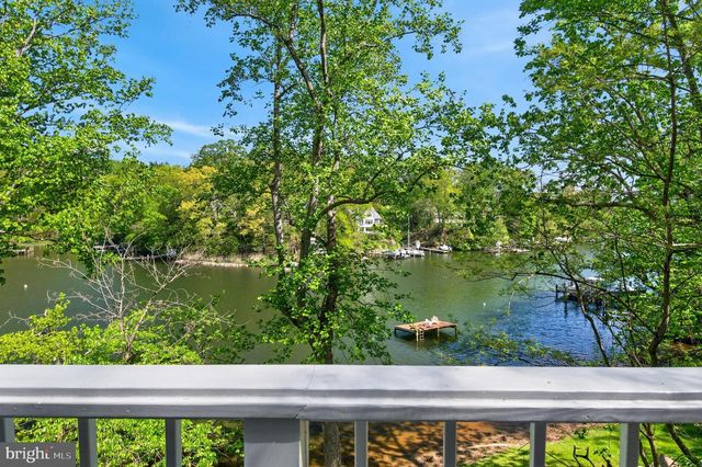 1812 SHORE DR, Annapolis, MD 21401