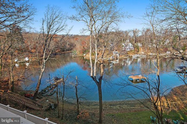 1812 SHORE DR, Annapolis, MD 21401