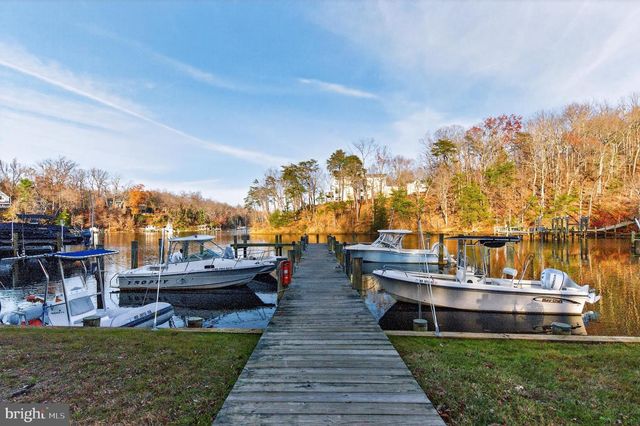 1812 SHORE DR, Annapolis, MD 21401