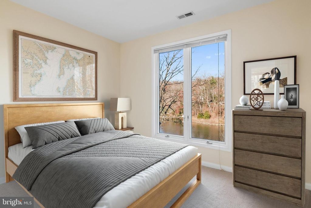 Image 72 of property listing at 1812 SHORE DR, Annapolis, MD 21401