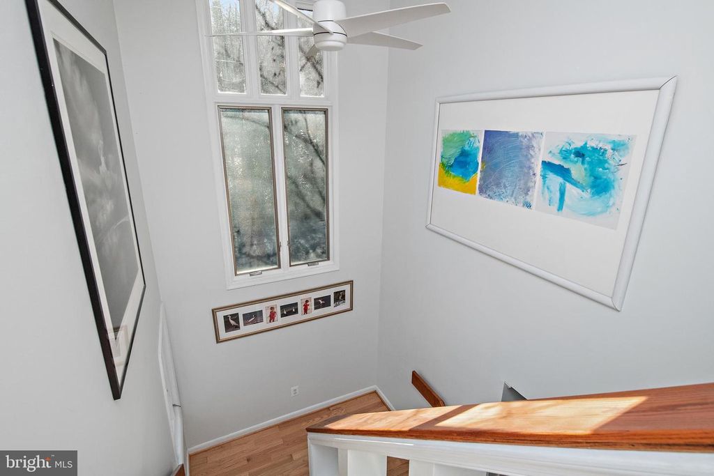 Image 34 of property listing at 1812 SHORE DR, Annapolis, MD 21401