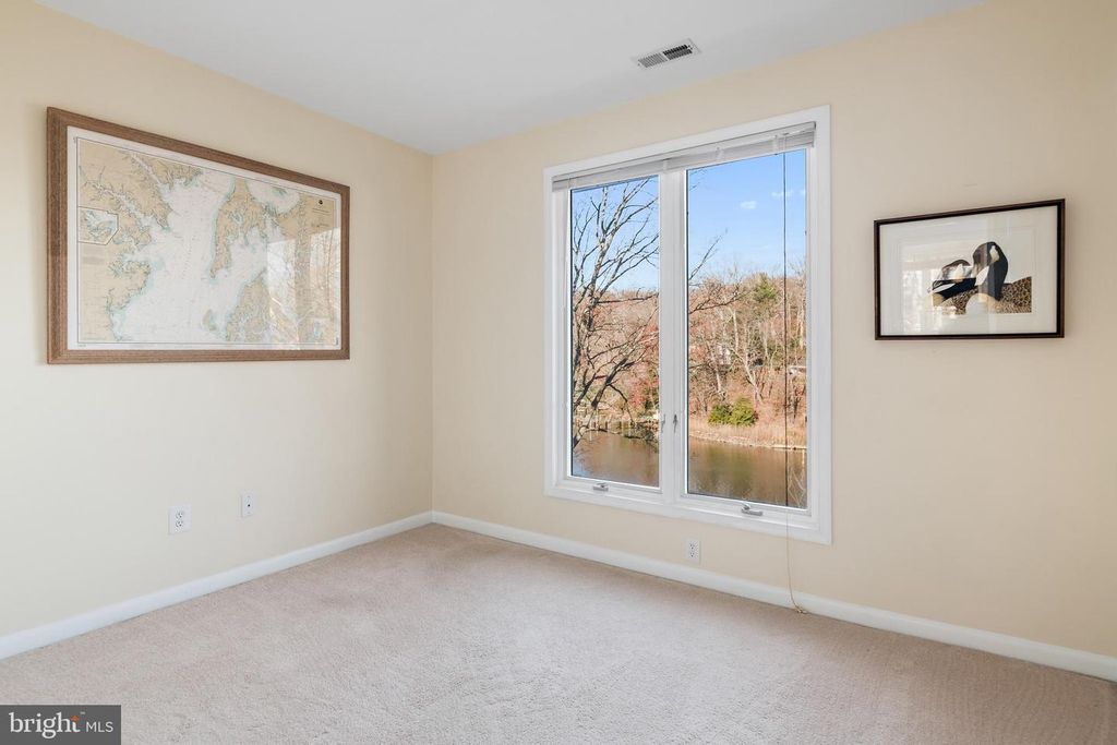 Image 45 of property listing at 1812 SHORE DR, Annapolis, MD 21401