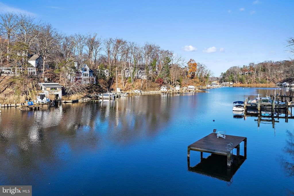 Image 64 of property listing at 1812 SHORE DR, Annapolis, MD 21401