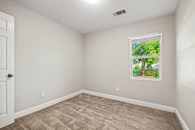7346 Okinawa Road, Houston, TX 77033
