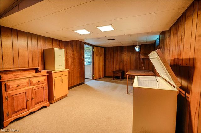 518 Edwards Street, Louisville, OH 44641