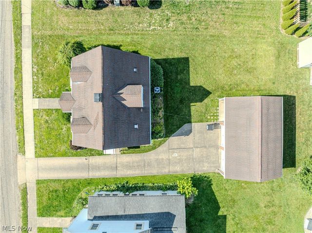 518 Edwards Street, Louisville, OH 44641