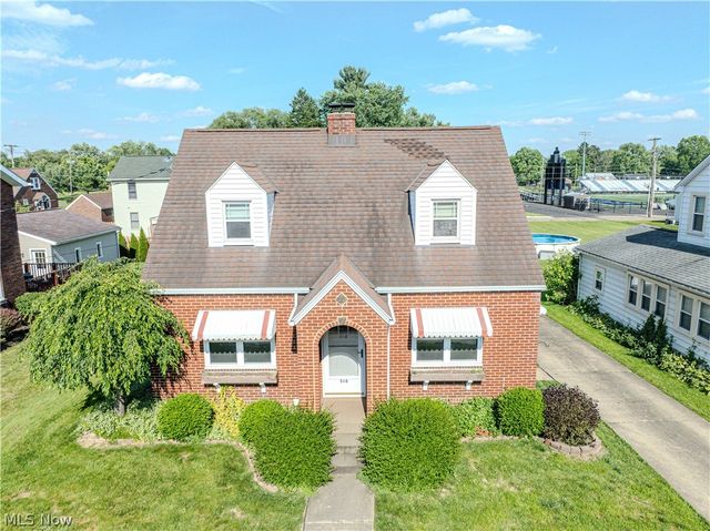 518 Edwards Street, Louisville, OH 44641