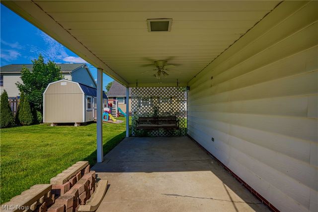 518 Edwards Street, Louisville, OH 44641