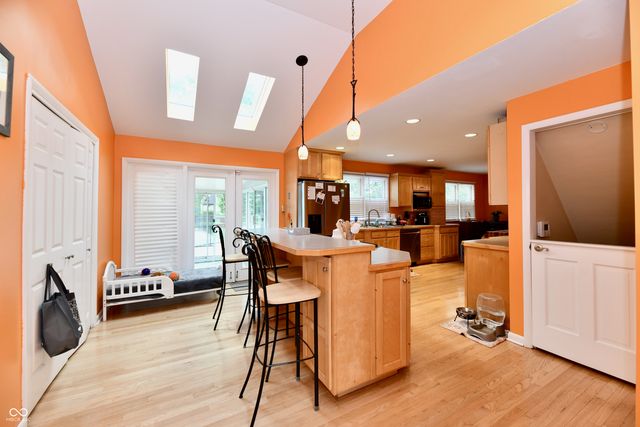 6419 E Southport Road, Indianapolis, IN 46237