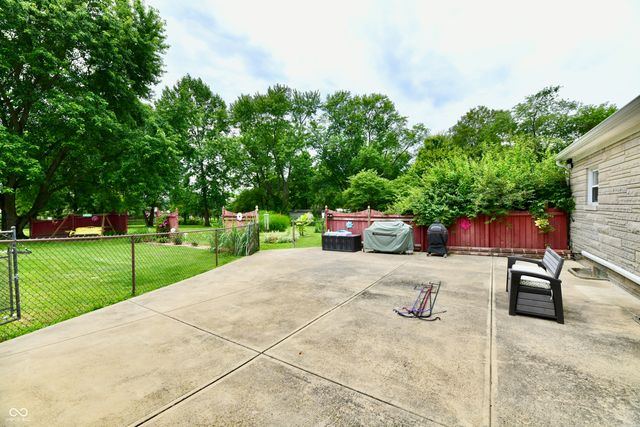 6419 E Southport Road, Indianapolis, IN 46237