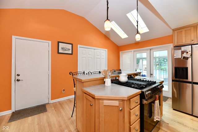 6419 E Southport Road, Indianapolis, IN 46237