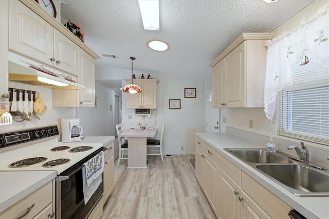 6085 SHEARWATER DRIVE, Englewood, FL 34224