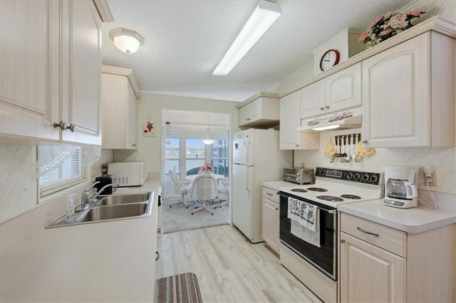 6085 SHEARWATER DRIVE, Englewood, FL 34224