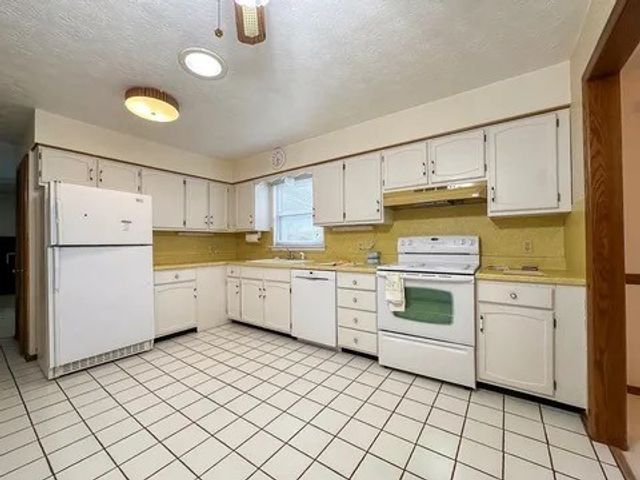 929 RUTH Avenue, Millcreek, PA 16509