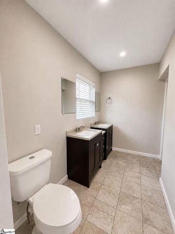 208 W North Avenue, Westminster, SC 29693