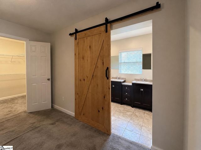 208 W North Avenue, Westminster, SC 29693