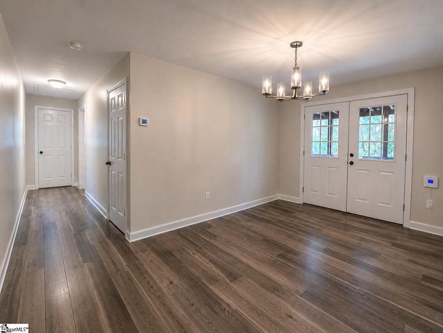 208 W North Avenue, Westminster, SC 29693