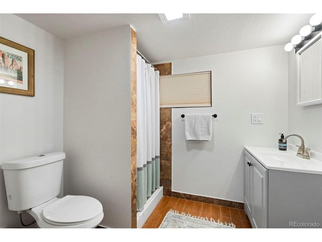 22 Foothill Ash, Littleton, CO 80127