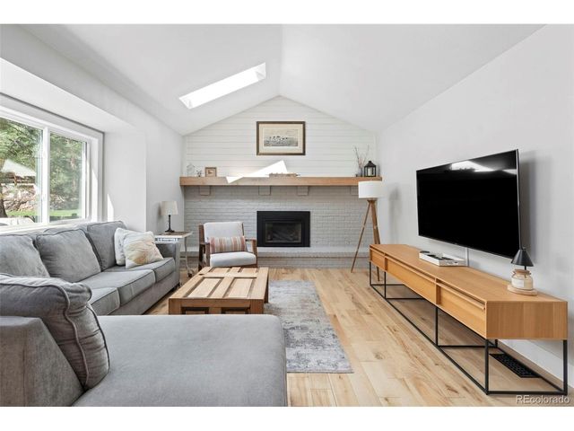 22 Foothill Ash, Littleton, CO 80127