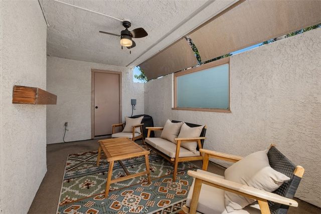 26572 Las Palmas 4, Laguna Hills, CA 92656