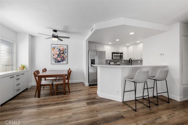 26572 Las Palmas 4, Laguna Hills, CA 92656