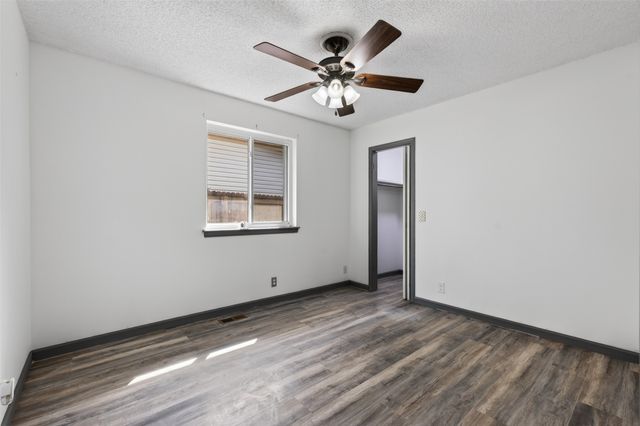 2316 S 101st East Place, Tulsa, OK 74129